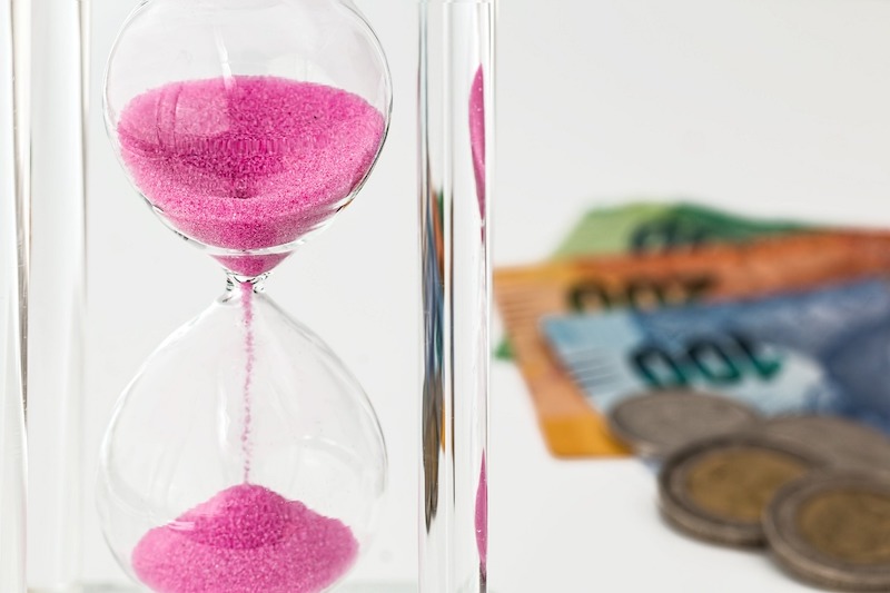Finanziamenti: nel 2024 cala l’indebitamento medio, crescono i crediti 