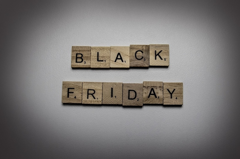 Black Friday 2024: come gli italiani cambiano il modo di fare shopping